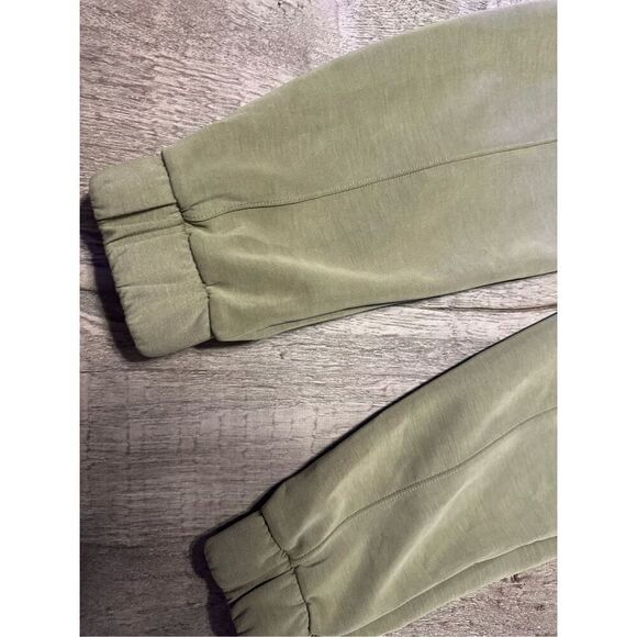 Lululemon softstream joggers - Picture 9 of 10